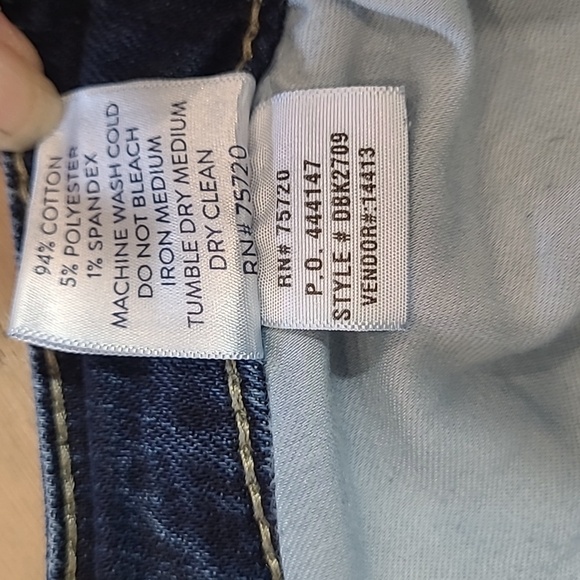 EUC Daytrip Jeans Women's sz 29 Virgo Crop Leg Mid Rise Denim Jeans - Picture 11 of 14